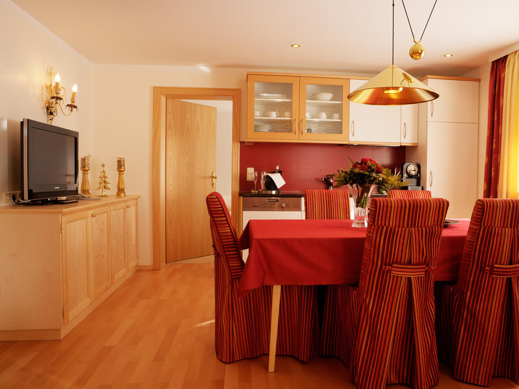 Pension Grissemann Lech am Arlberg Quarto foto
